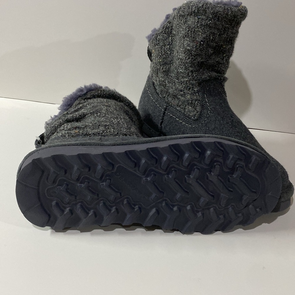 Bearpaw boots NWOT - Picture 3 of 6